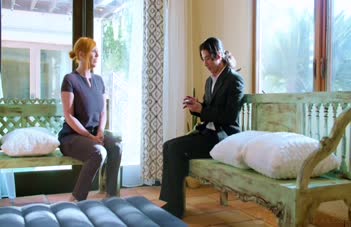 熱いお尻の角質ママは確かにその熱い膣の使い方を知っています