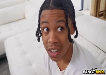 40 Inch Plus 監督による巨根獲得飛距離